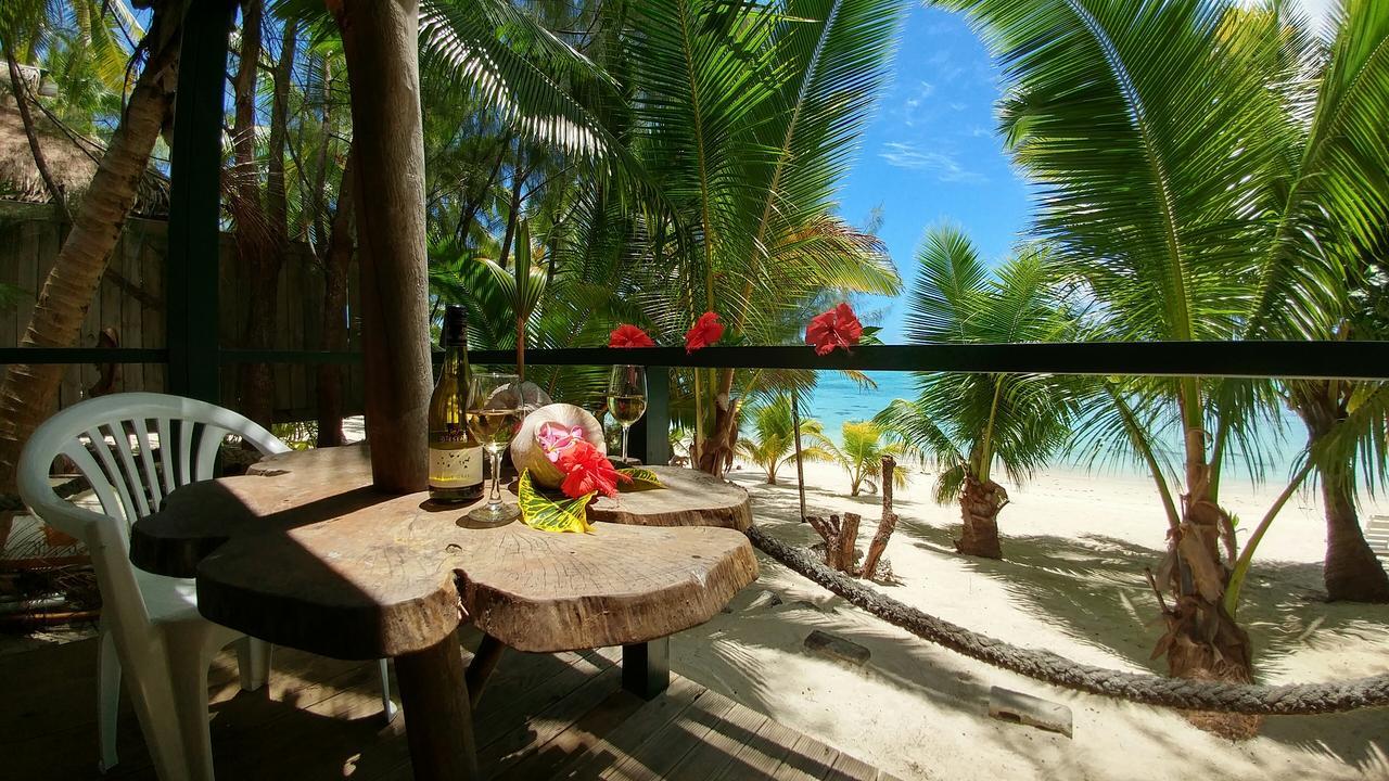 Matriki Beach Huts Arutanga Extérieur photo